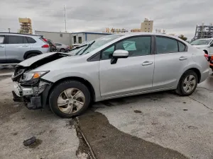 Honda Civic LX 1.8L 4 2015