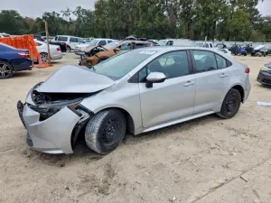 Toyota Corolla LE 1.8L 4 2020
