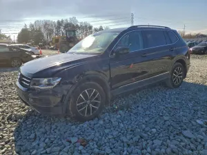 Volkswagen Tiguan SE 2.0L 4 2020