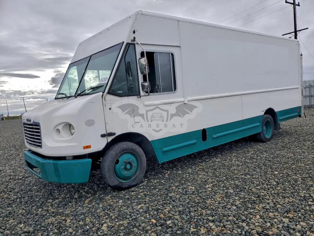 Freightliner Business Class M2 M LINE WALK-IN VAN 6.7L 6 2012
