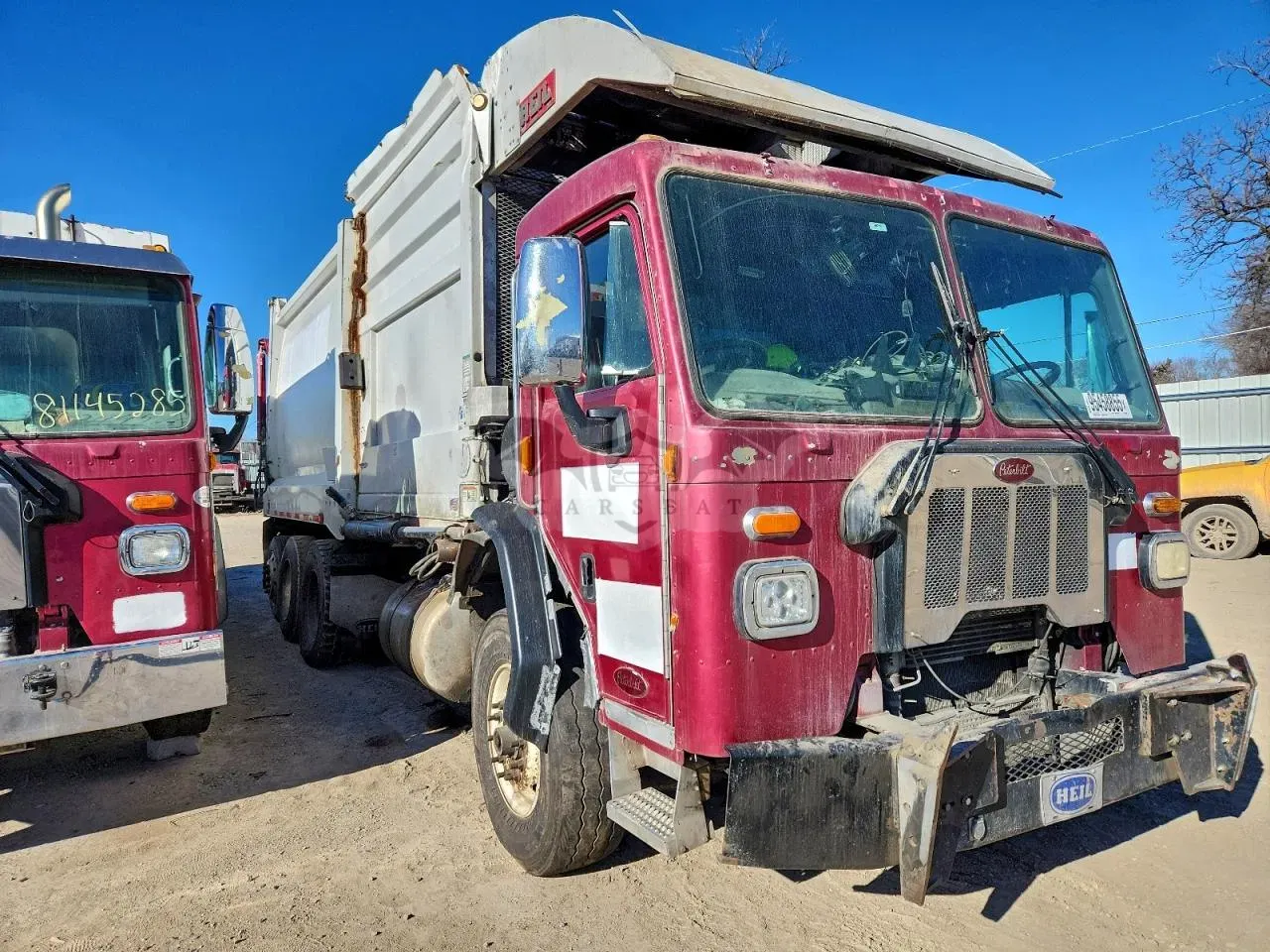 Peterbilt 320/325 2017