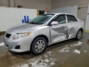 Toyota Corolla BASE 1.8L 4 2010