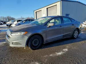 Ford Fusion S 2.5L 4 2014