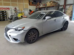 Lexus IS 200T 2.0L 4 2016