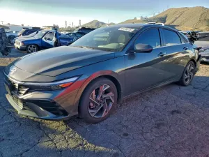 Hyundai Elantra SEL 2.0L 4 2025