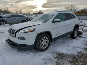 Jeep Cherokee LATITUDE 3.2L 6 2015