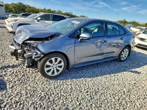 Toyota Corolla LE 2.0L 4 2025