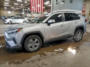 Toyota Rav4 XLE 2.5L 4 2022