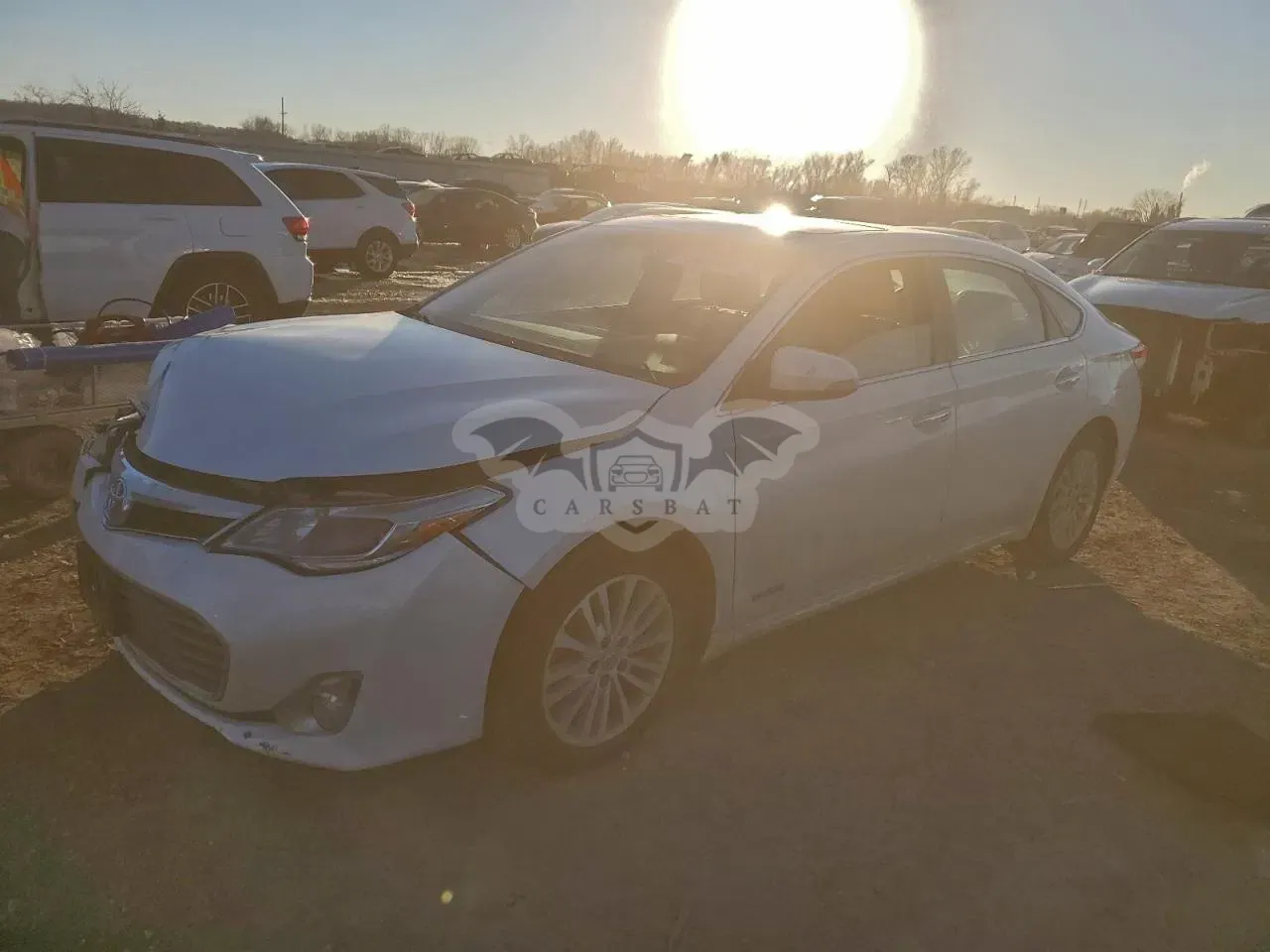 Toyota Avalon HYBRID 2.5L 4 2013