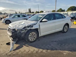Volkswagen Jetta 1.4L 4 2020