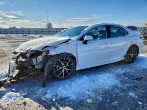 Toyota Camry SE 2.5L 4 2022