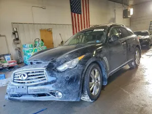 Infiniti FX 3.7L 6 2013