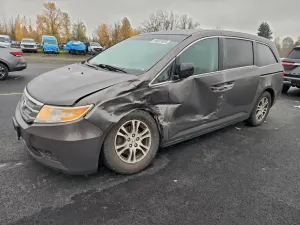 Honda Odyssey EXL 3.5L 6 2013