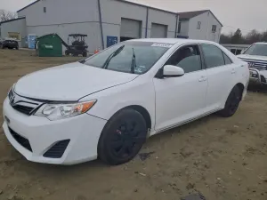 Toyota Camry BASE 2.5L 4 2012