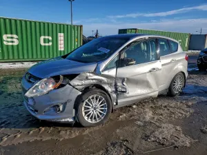 Ford C-series SEL 2.0L 4 2015