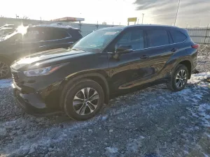 Toyota Highlander XLE 3.5L 6 2021