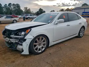Hyundai Equus SIGNATURE 5.0L 8 2013