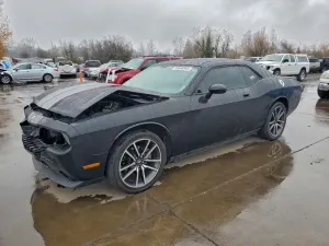 Dodge Challenger SE 3.5L 6 2010