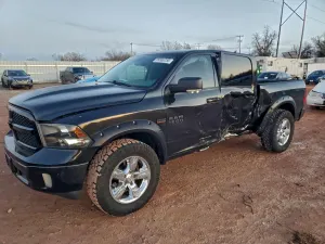 RAM 1500 SLT 5.7L 8 2018