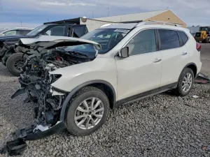 Nissan Rogue S 2.5L 4 2019