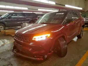 Jeep Compass LIMITED 2.4L 4 2022