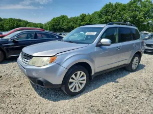 Subaru Forester 2.5L 4 2013