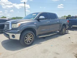 Toyota Tundra 5.7L 8 2012