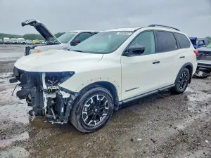 Nissan Pathfinder 3.5L 6 2020