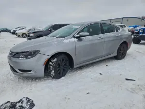 Chrysler 200 LIMITED 2.4L 4 2015