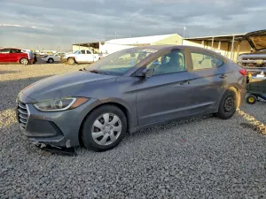 Hyundai Elantra SE 2.0L 4 2018