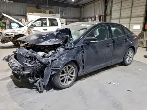 Ford Focus SE 2.0L 4 2017