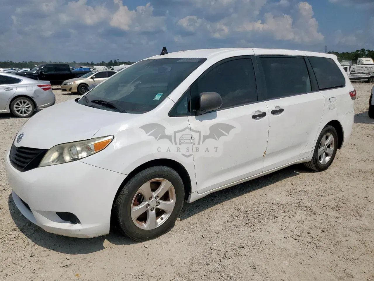 Toyota Sienna 3.5L 6 2012