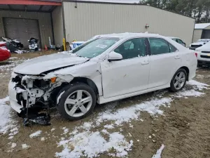 Toyota Camry L 2.5L 4 2014
