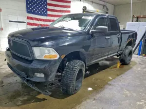 Dodge RAM ST 5.7L 8 2012