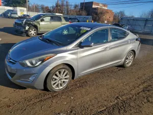 Hyundai Elantra SE 1.8L 4 2016
