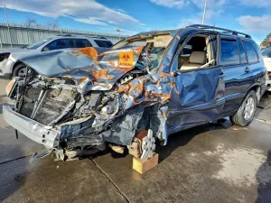 Toyota Highlander LIMITED 3.3L 6 2006