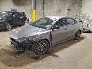 Kia Cerato / Forte / K3 GT LINE 2 L 4 2023