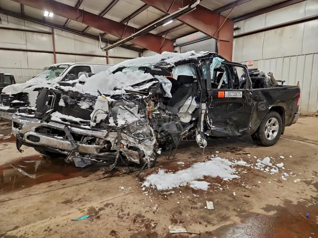 RAM 1500 5.7L 8 2019