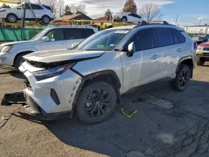 Toyota Rav4 SE 2.5L 4 2022