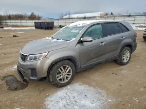 Kia Sorento LX 2.4L 4 2015