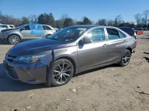 Toyota Camry LE 2.5L 4 2015