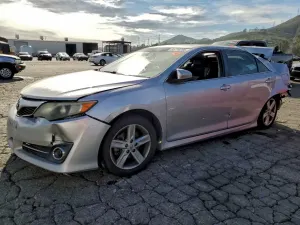 Toyota Camry L 2.5L 4 2014