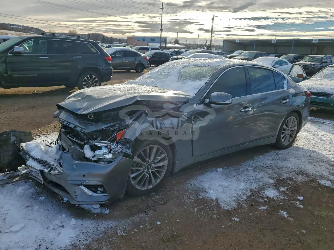 Infiniti Q50 LUXE 3.0L 6 2021