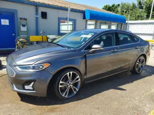 Ford Fusion TITANIUM 2.0L 4 2019