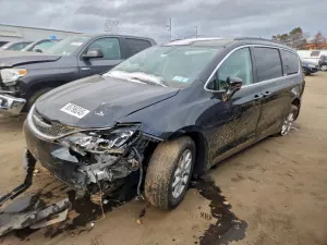 Chrysler Voyager LXI 3.6L 6 2021
