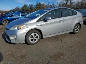 Toyota Prius 1.8L 4 2013