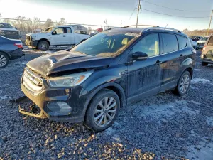 Ford Escape TITANIUM 1.5L 4 2017