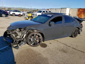 Toyota Camry XSE 2.5L 4 2025