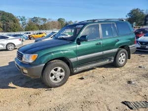 Toyota Land Cruiser 4.7L 8 2001