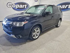 Mitsubishi Outlander 2.4L 4 2015